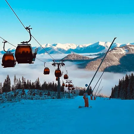 1 Lucia - Ski-in Ski-out - Jasná Center *